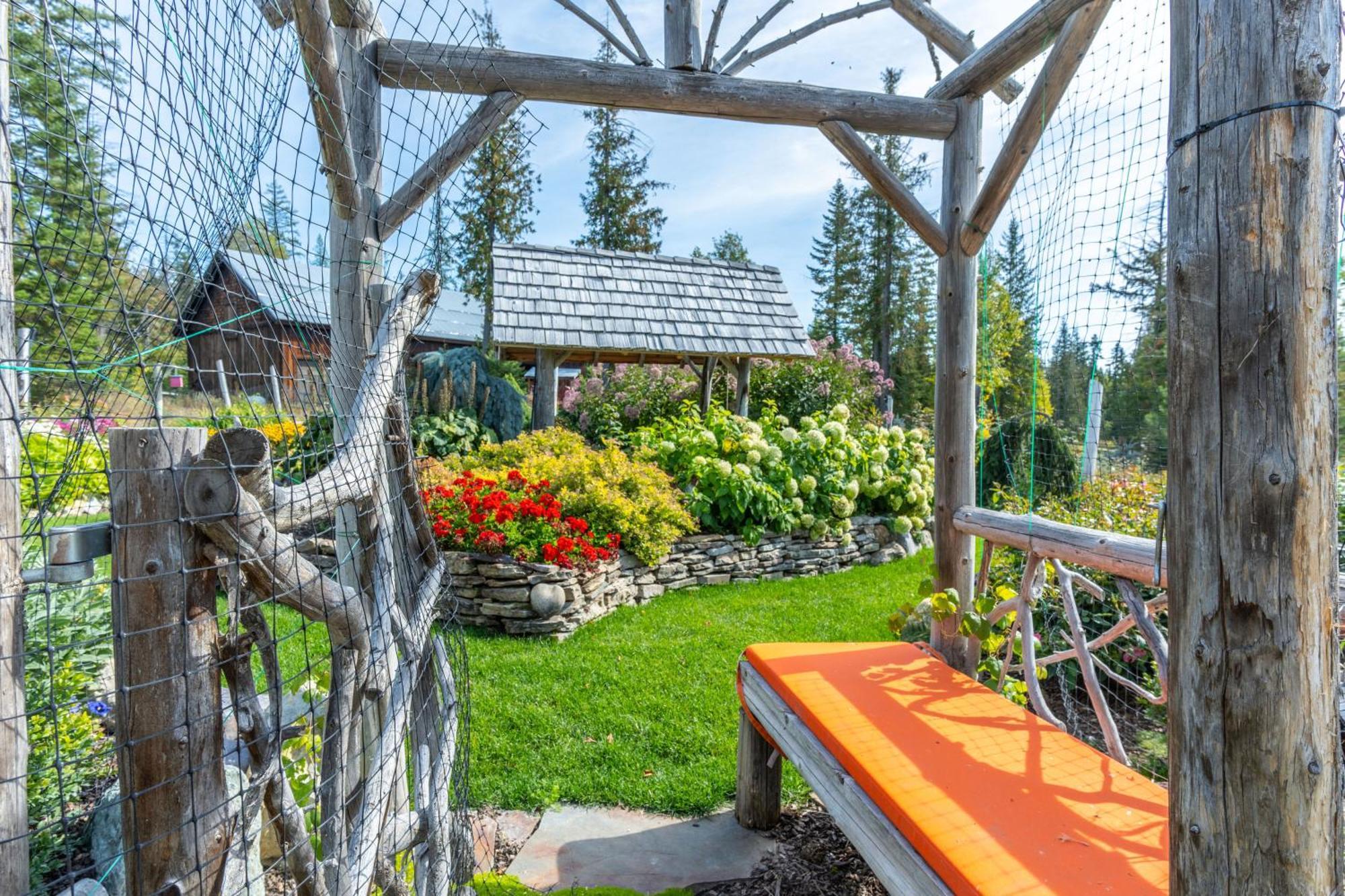 The Stalls At Whitefish Esterno foto